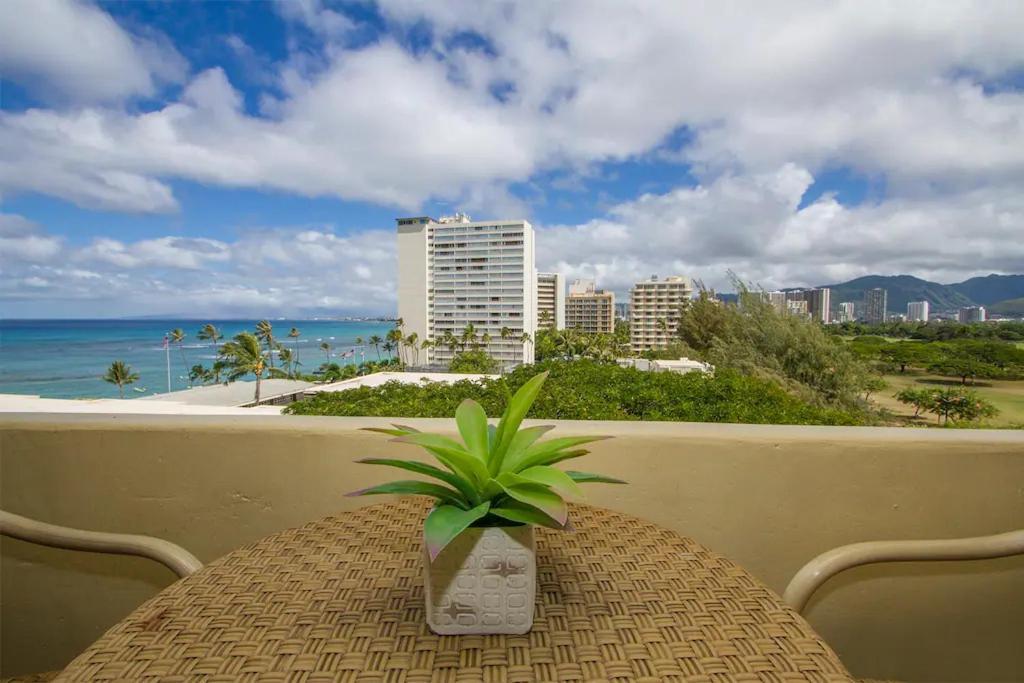 Diamond Head Beach Hotel Honolulu Eksteriør billede